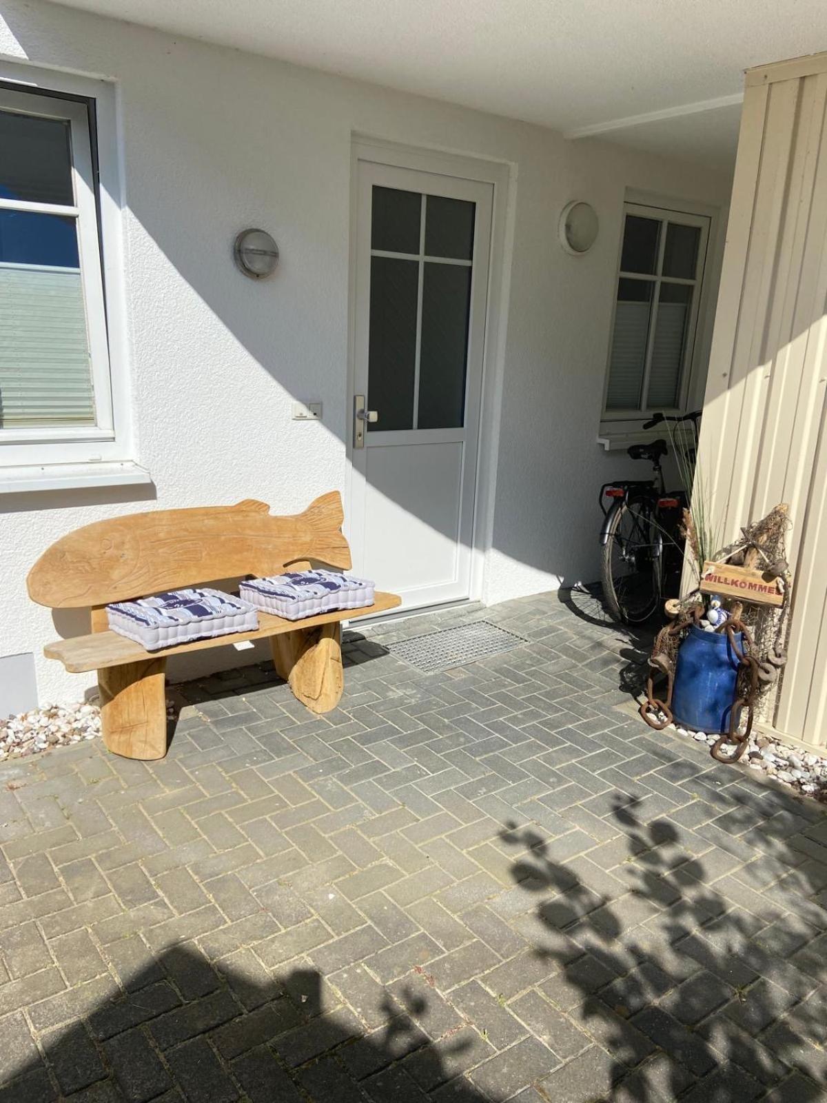 Ferienappartement Mit Seeblick In Der Villa Columba Sellin  Luaran gambar